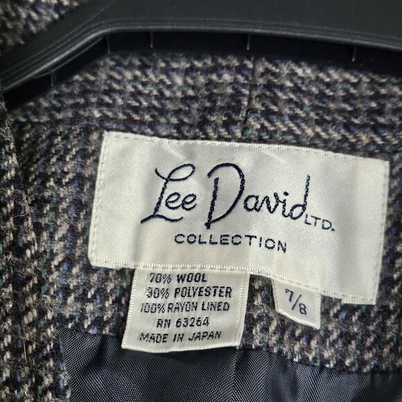 Vintage Wool Lee David Made in Japan Blazer. Crop length. In perfect condition. - Picture 8 of 9